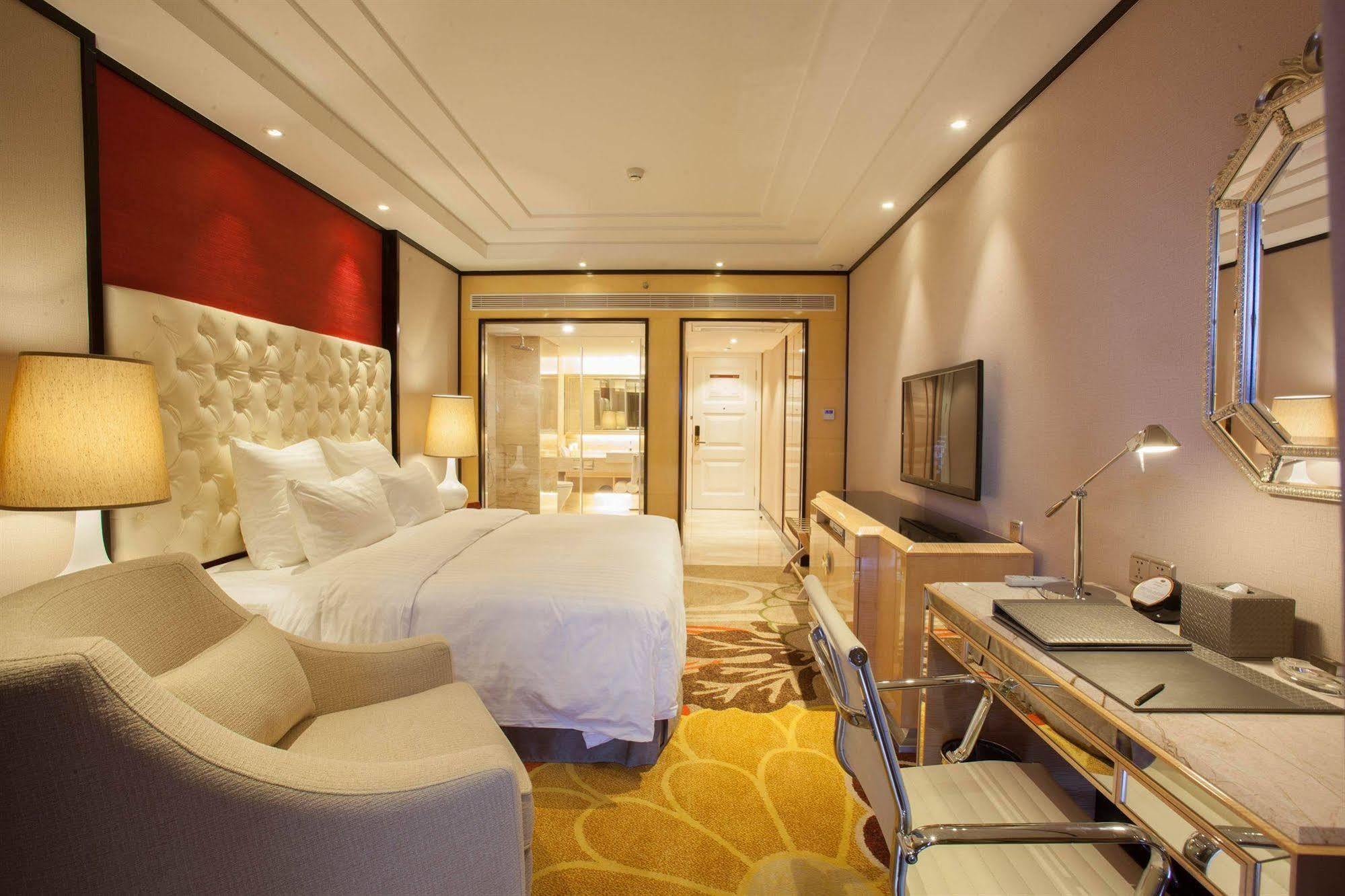 Nanning Landmark Hotel Екстер'єр фото