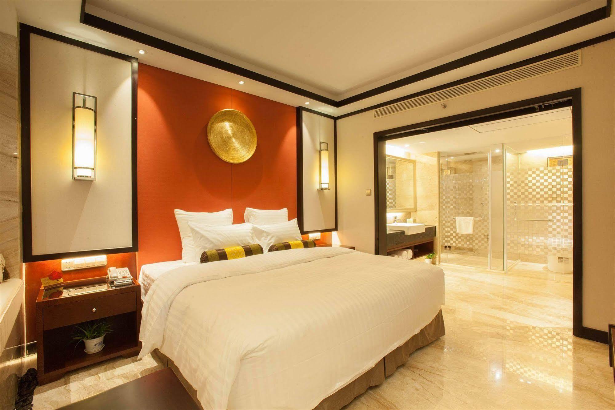 Nanning Landmark Hotel Екстер'єр фото